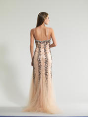 146 Nude back